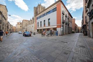 Àtic  De la catedral. Exclusivo piso de alto standing frente a la catedral