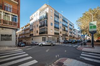 Piso  De la inmaculada. Piso con gran potencial en la zona norte con ascensor