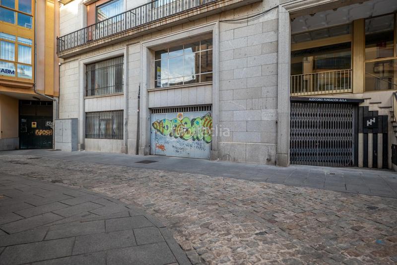 Foto 0c111c04-7dba-459b-b8ac-d96dca62de78. Pis amb calefacció aparcament a Murallas Ávila