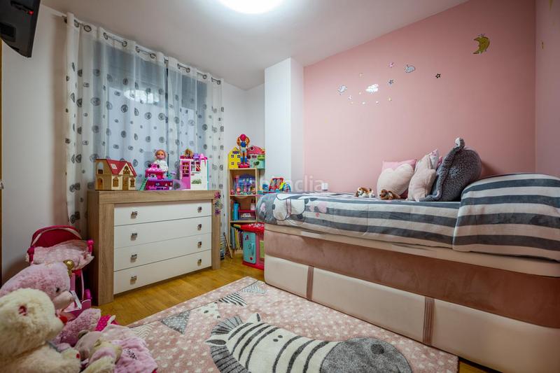 Foto 1945e8c1-4321-412d-bc59-48284a824889. Flat with heating parking pool in Universidad Ávila