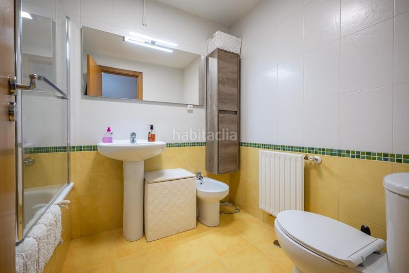 Foto 33ce7254-6201-4c21-b03e-aab81f9916c0. Flat with heating parking pool in Universidad Ávila