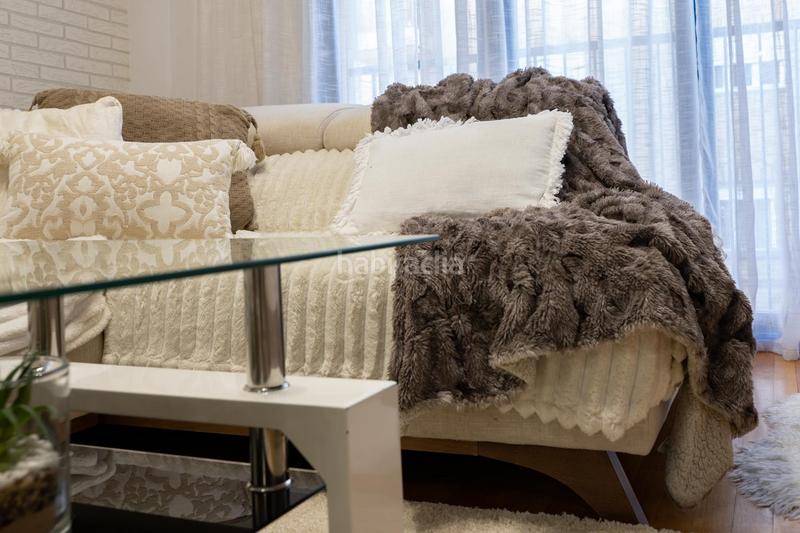 Foto 4c1a8482-0147-40c1-87e8-cb1a5ea28af6. Flat with heating parking pool in Universidad Ávila