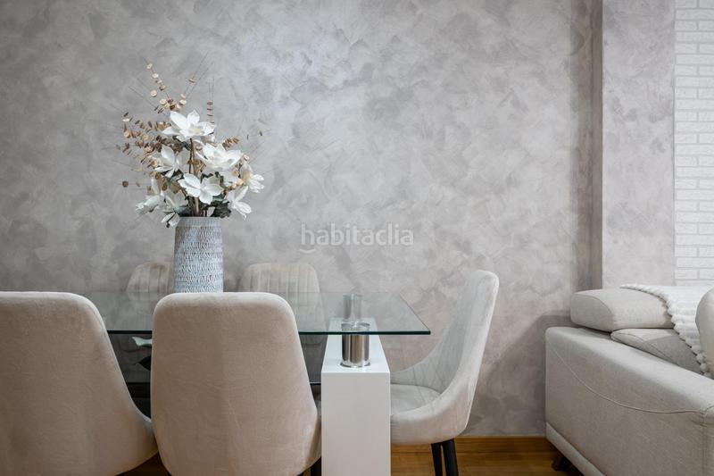 Foto ce52f0f5-861a-45b4-8be4-fd3bd85d20de. Flat with heating parking pool in Universidad Ávila