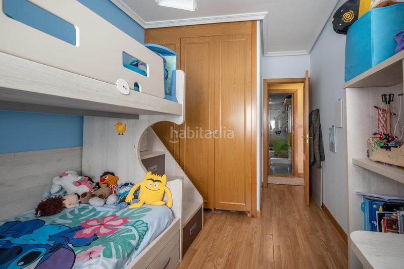 Foto e9501806-c29d-481c-8c4d-7bf5cfb54cd1. Pis a Sónsoles Ávila