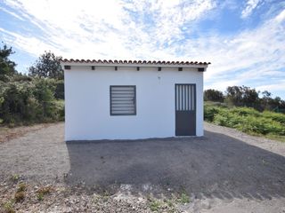 Casa  Pista la cancela. Dos fincas r�sticas en venta en el tanque tenerife.