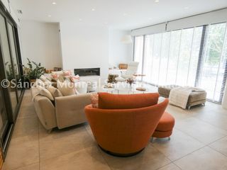 House in Calle Pegaso