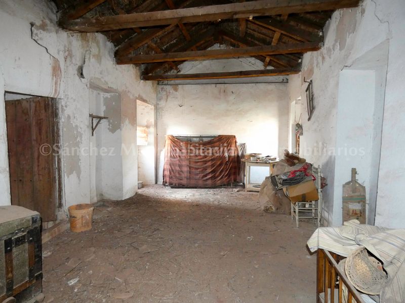 Foto d0b9fbba-17e5-486a-ae74-204d513b0da5. Casa en plaza arenal 20d en Alcázar de San Juan