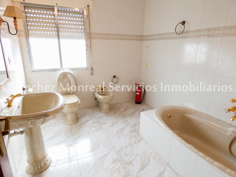 Foto 178d90bc-7f18-4704-b000-41de746c4df6. Piso en Alcázar de San Juan