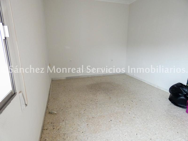 Foto 1b8c1b4c-7b5e-44ce-a185-49a2f6b6b628. Piso en Alcázar de San Juan