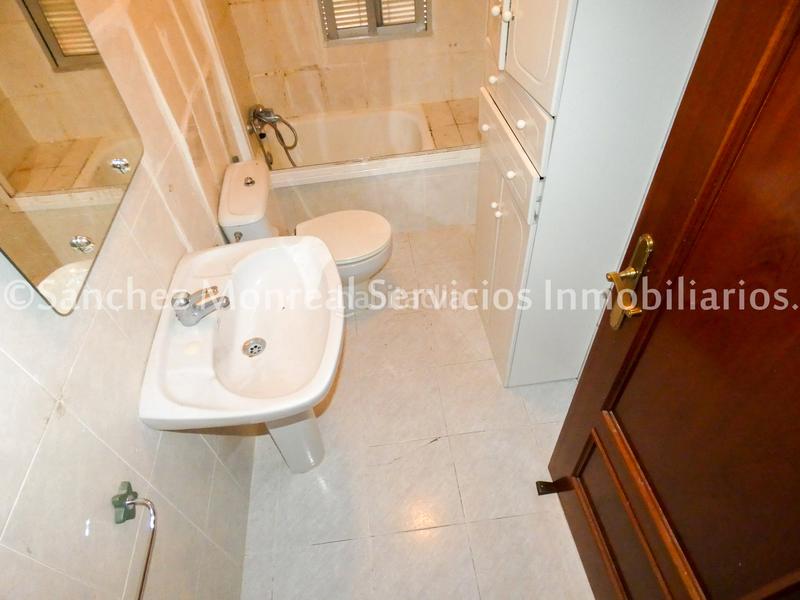 Foto 57c5cf03-86e2-4303-a8bd-ca89d457f1a5. Piso en Alcázar de San Juan