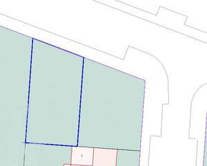 Terreny residencial  Avenida pablo iglesias