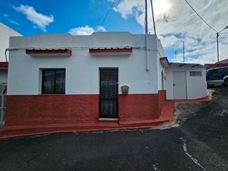 Casa aparellada  Camino la patita
