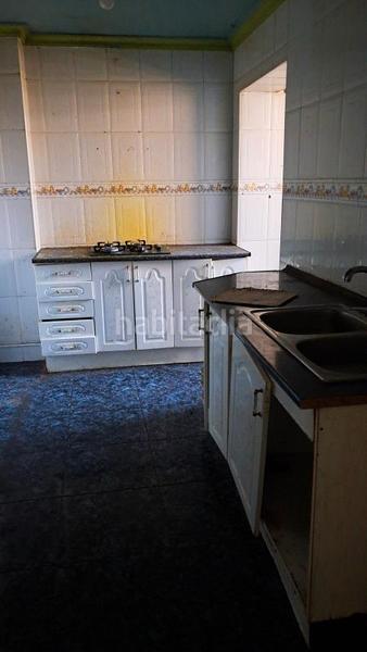Foto 98f561c4-9d54-4d13-95e6-64f9d9a7e74f. Piso en calle lomo de las brujas 3 en Jinamar Telde