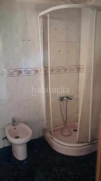 Foto 9af54ca6-3f5c-4e6d-a2a8-2bb59722eb3d. Piso en calle lomo de las brujas 3 en Jinamar Telde