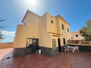 Chalet à Calle pablo picasso 4c. ¡espectacular bungalow en parcela de 200 metros cuadrados en cal