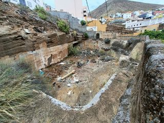 Terreny residencial en Calle delgado 81. �terreno urbano en la entrada de g�ldar con m�ltiples posibilida