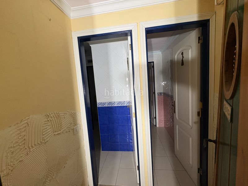 Foto 4437fe45-86f2-4b7f-b9c0-a4a2e19f3a65. Location local commercial dans calle navarra 11 dans Telde