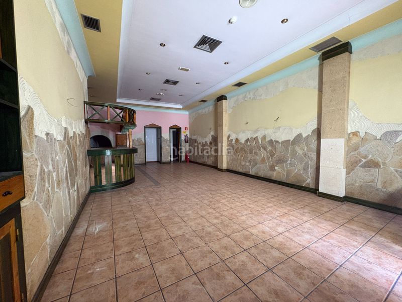 Foto 72755740-4634-4f64-842d-f05316d785b5. Location local commercial dans calle navarra 11 dans Telde