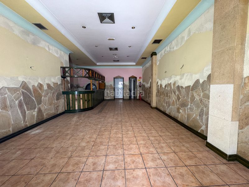 Foto a52cbfd5-16d8-4e75-a6f3-074302f9445f. Location local commercial dans calle navarra 11 dans Telde