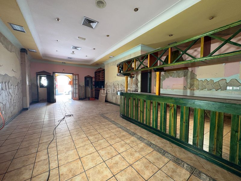 Foto aa473ce3-12d4-454a-8a08-980acfd1f51e. Location local commercial dans calle navarra 11 dans Telde