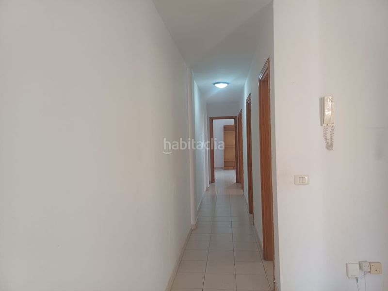 Foto 039cc631-ea6f-4c7d-b288-2fa2849705d1. Appartamento in calle barcelona 72 in Carrizal Ingenio