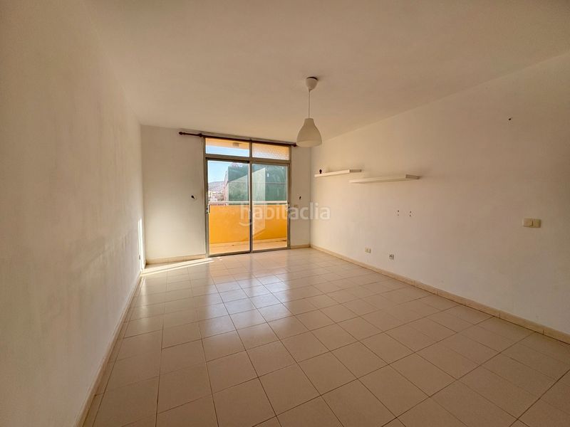 Foto 4bc5712d-27ab-4006-bd0a-56125b414777. Appartamento in calle barcelona 72 in Carrizal Ingenio