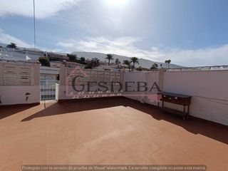 Casa adosada  Calle los claveles. Bungalow en romántica ii