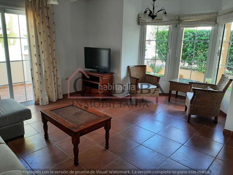 Foto e1b3bb8e-87ac-4bf5-9214-d137ac9e2475. Casa aparellada amb piscina a La Quinta Santa Úrsula