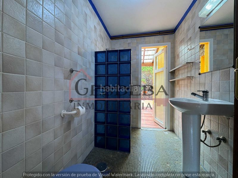 Foto e1c889f6-4490-4fb1-9d9f-d0a01172e816. Xalet amb aparcament a Frontera