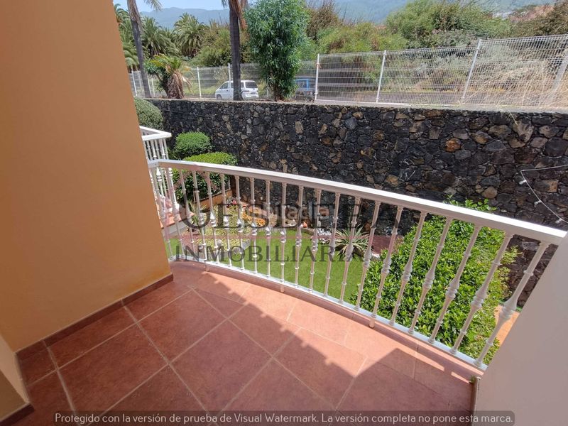Foto 506f448d-4a3e-4ca8-b43c-37de913b688f. Casa aparellada amb aparcament piscina a La Quinta Santa Úrsula