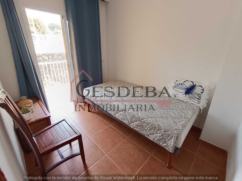 Foto fdae6cb0-2171-4865-a806-9b70cc12e0b5. Casa aparellada amb aparcament piscina a La Quinta Santa Úrsula