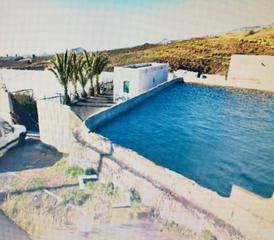 Proprit en Arico. Finca en arico las cisnera con casa y tanque de agua