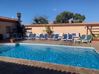 Casa  Avenida principe felipe. Villa en las galletas a 300m de la playa