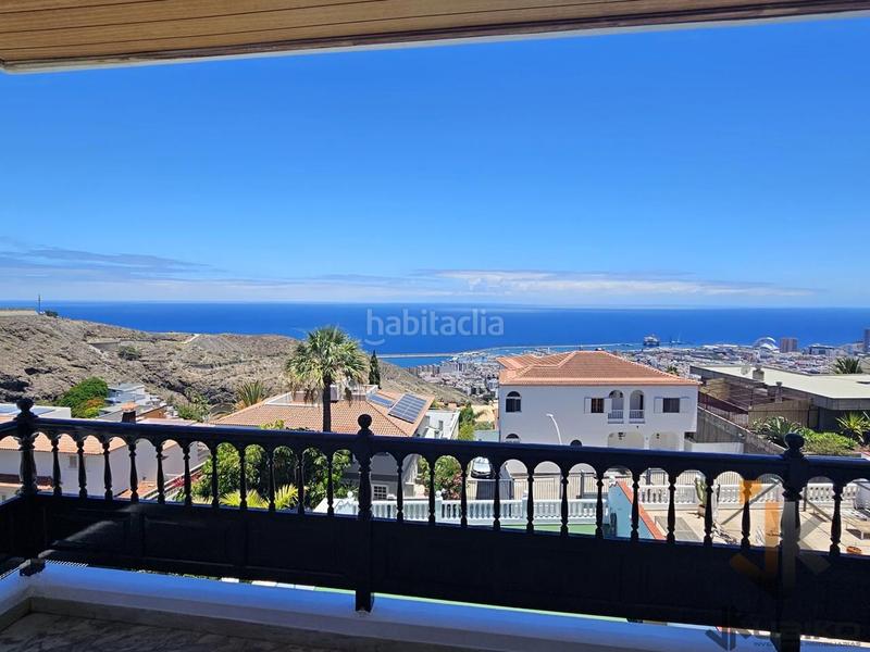 Foto b0a7f86c-ec5e-4896-b0eb-38ed8951dc4c. Casa pareada chalet pareado en ifara sc de tenerife en Santa Cruz de Tenerife