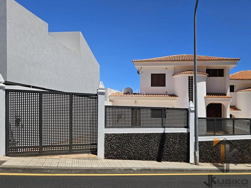 Foto d855c38e-9586-445a-9b31-ad471a06a90b. Casa pareada chalet pareado en ifara sc de tenerife en Santa Cruz de Tenerife