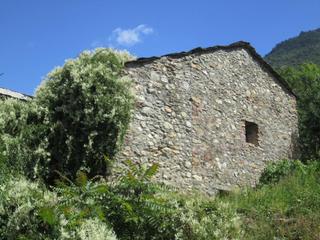 Casa a Torrontillo 8. Borda antigua en sesué