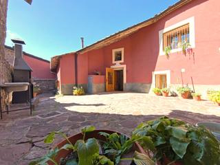 Casa  N/a. Finca con casa y antiguos graneros en benifons huesca