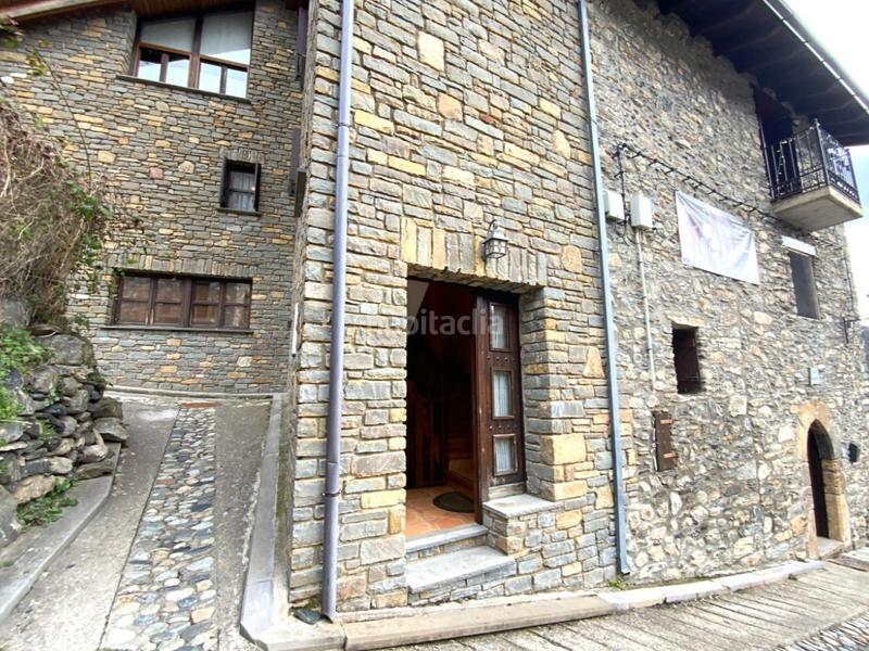 Foto c3406c15-7bda-4fa6-8482-46243132b0b8. Casa adosada casa en Sahún