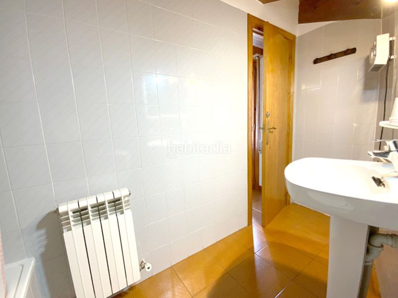 Foto bd258d4d-d5c9-4186-a903-66e693ad0985. Apartament a Sesué