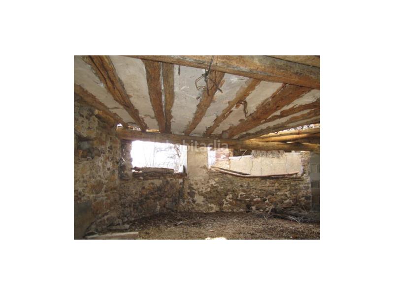 Foto c67505bd-4ab1-4b20-8d04-f25d57e24530. Casa in la fuente 25 in Laspaúles