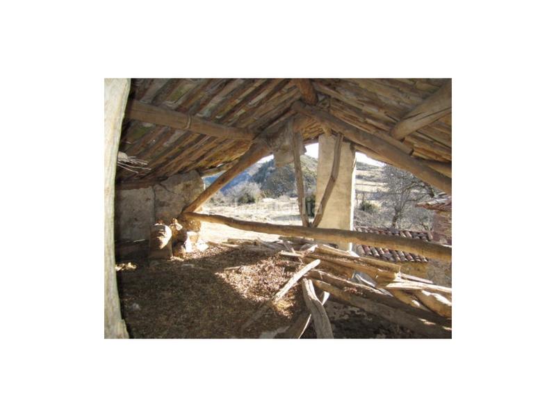 Foto d3de0d6f-b483-4c27-83e8-1e47dcbe671d. Casa in la fuente 25 in Laspaúles