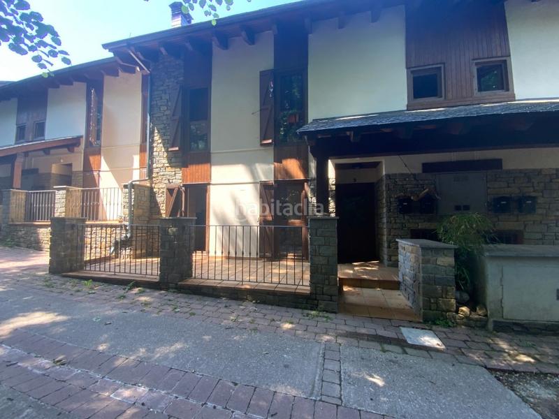 Foto 25a9470d-a57a-479a-bef1-829c181b2f22. Apartament amb aparcament a Sesué