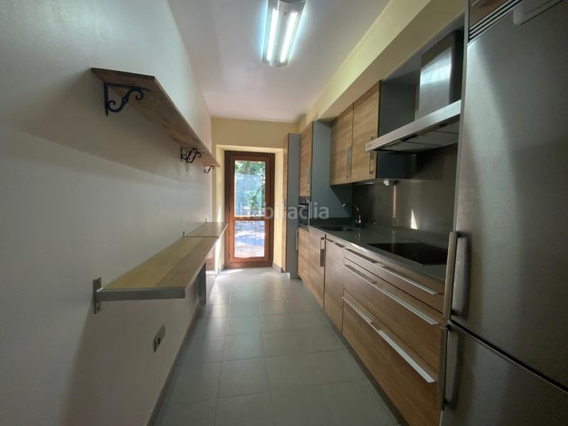 Foto a2e79581-796f-4f4c-9892-da5a9afeed95. Apartament amb aparcament a Sesué