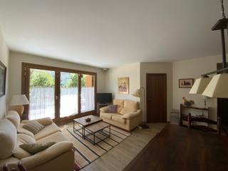 Apartament  N/a. Apartamento de 3 dormitorios con amplia terraza