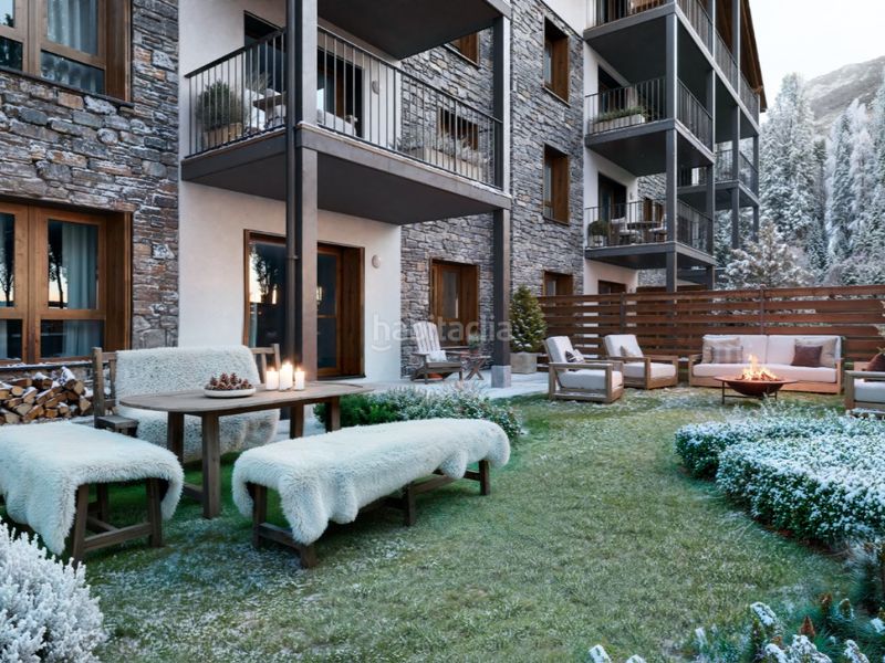 Foto 95664b2a-2c75-4d23-84aa-035e5171213d. Apartament amb aparcament a Benasque