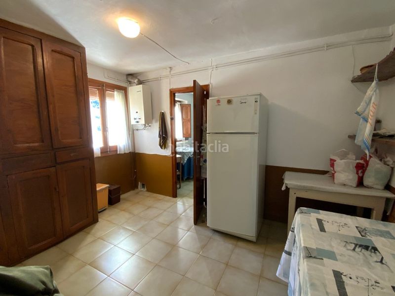 Foto 7109ddea-825f-47dd-abe2-c389245b02ba. Casa  con patio y almacén. en Chía