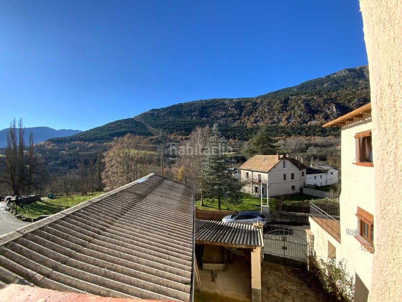 Foto 824f26c4-f34b-4473-b923-470c2a77d2ca. Casa  con patio y almacén. en Chía