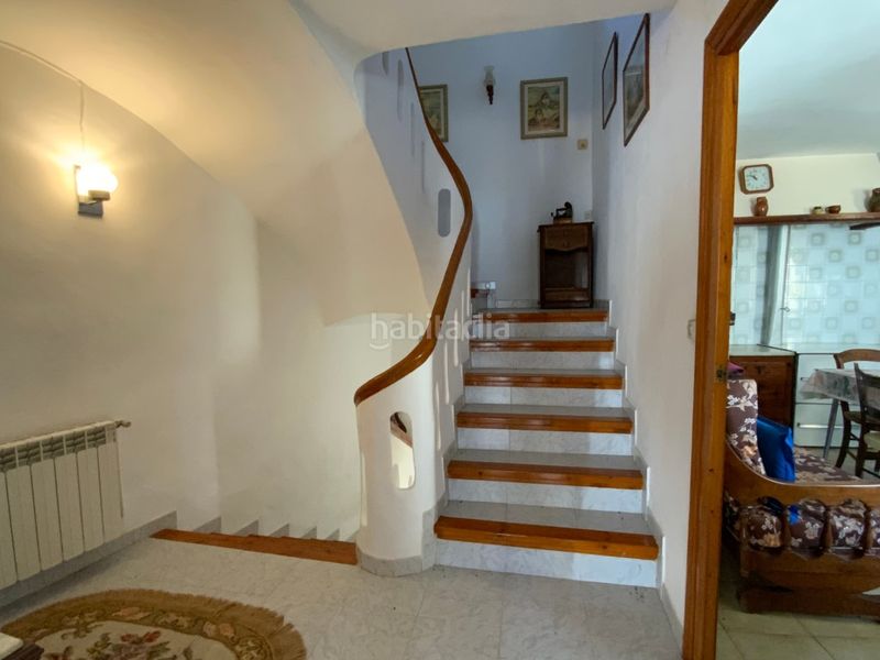 Foto dd8d6c2f-844d-424c-bb36-1179860d56b8. Casa  con patio y almacén. en Chía
