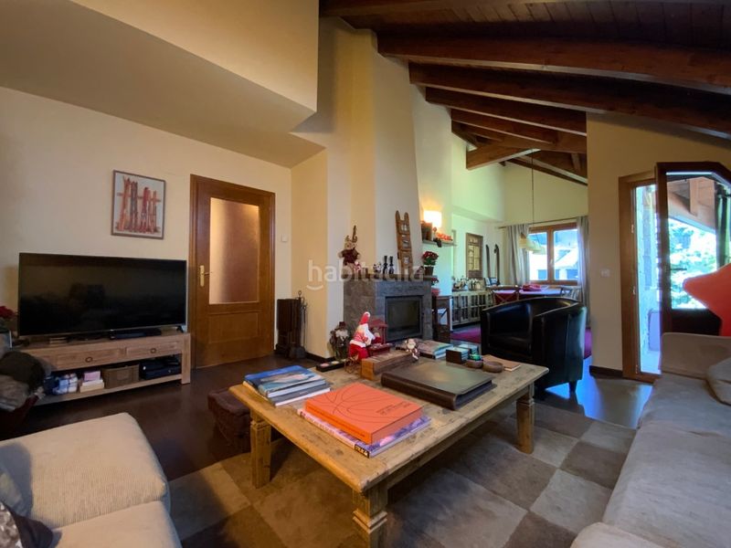 Foto 09395ab7-acb0-4853-a6d9-50fca1a2d5c5. Apartament amb aparcament a Benasque