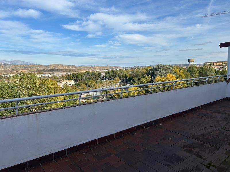 Foto c523a134-6326-4188-9a97-5084d73e2d17. Ático en Maria Auxiliadora Huesca